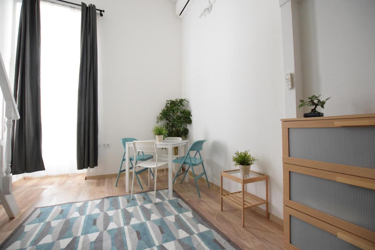 Budget Apartment By Hi5 - Kertesz Street Budapest Esterno foto
